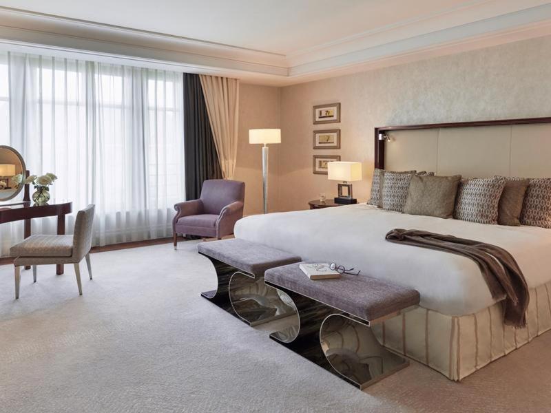 Breidenbacher Hof, Best Grandhotel 2025 - Die 101 Besten Dusseldorf Room photo